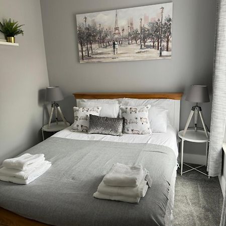 Modern, Spacious And Central Location Aberdare Exteriör bild
