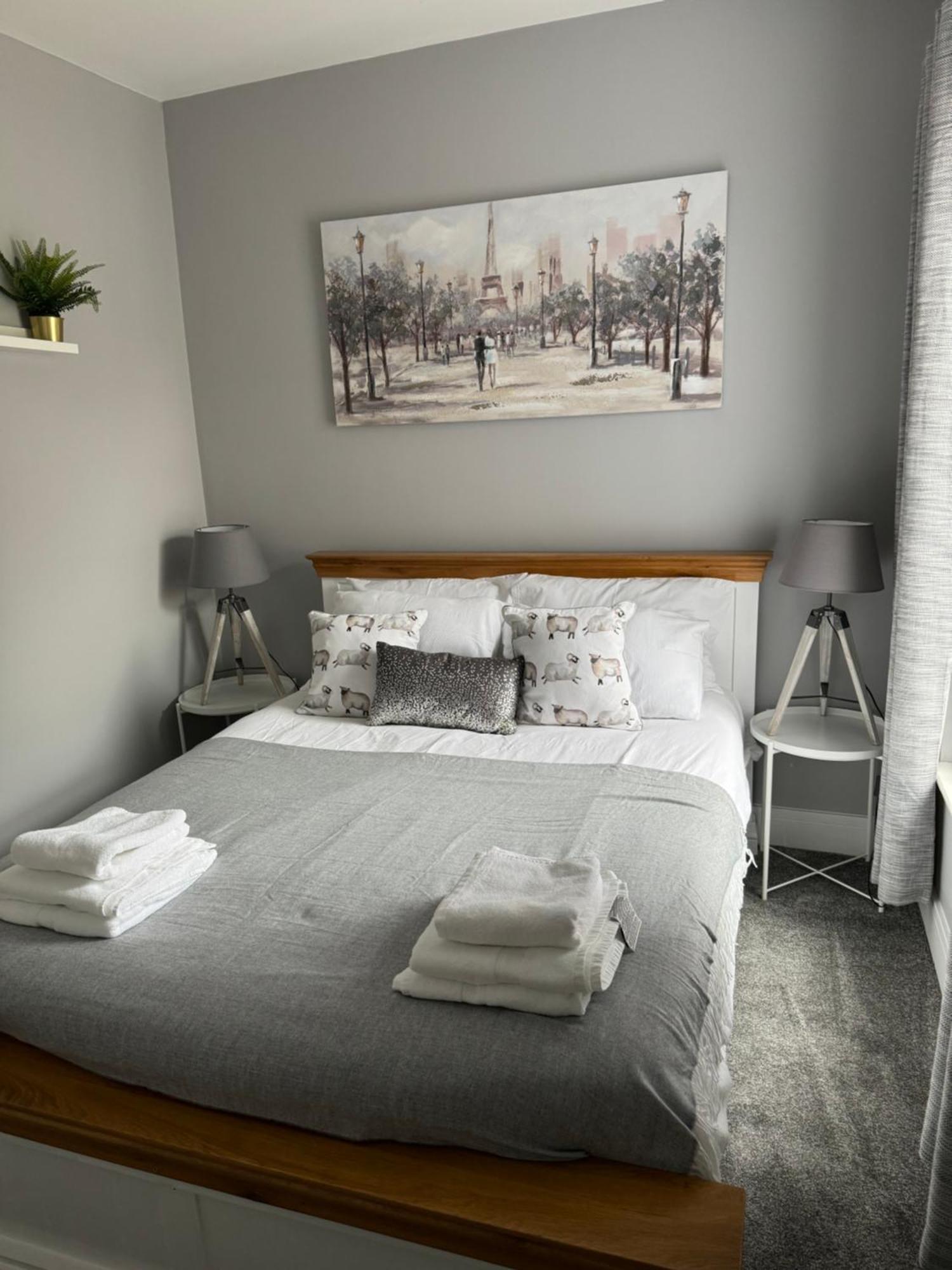 Modern, Spacious And Central Location Aberdare Exteriör bild